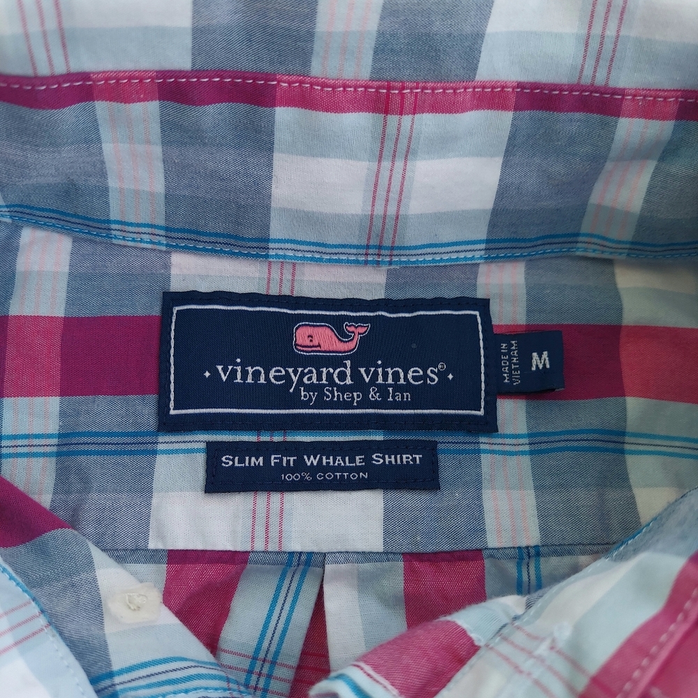 Vineyard Vines Button Up - image 6
